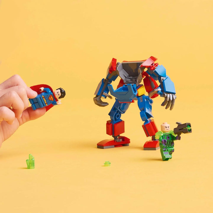 LEGO DC Superman Mech Vs. Lex Luthor - Jucărie de supererou cu 2 minifigurine - Figurină de acțiune construibilă cu brațe, picioare și degete mobile - Cadou pentru băieți și fete cu vârsta peste 6 ani 76302