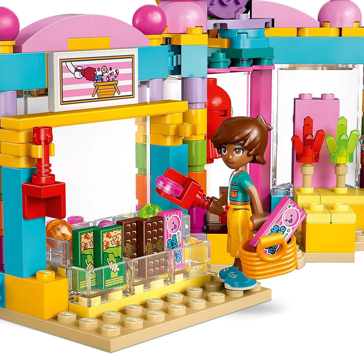 LEGO Friends Heartlake City Shop, set de joacă pentru fete cu vârsta peste 6 ani, joc de rol cu 2 mini-doll-uri, jucărie cu micro-doll și pisică 42649