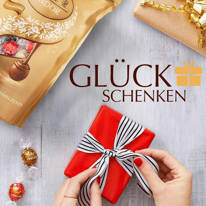 Lindt Schokolade LINDOR Kugeln Mischung | 2 Kg Beutel | Ca. 160 LINDOR Kugeln in Den Sorten Vollmilch, Weiß, Dark 60%, Haselnuss | Pralinengeschenk | Großpackung | Schokoladengeschenk