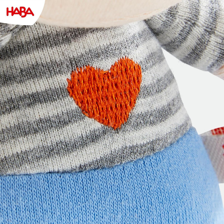 HABA Guardian Angel Mats - Păpușă textilă de pluș (15 cm), cadou de bun venit ideal pentru bebeluși și copii mici - lavabilă la 30°C - 2011869001