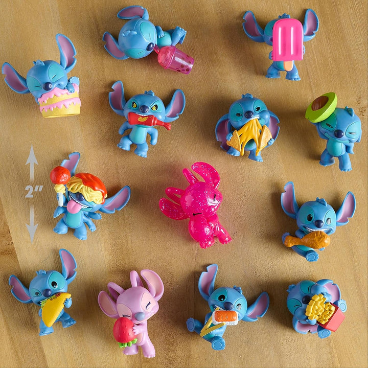 Just Play Disney Stitch Minifigurine de colecționat, pachet surpriză, figuri de colecționat mari de 5 cm, stilurile pot varia, jucării pentru copii de peste 3 ani