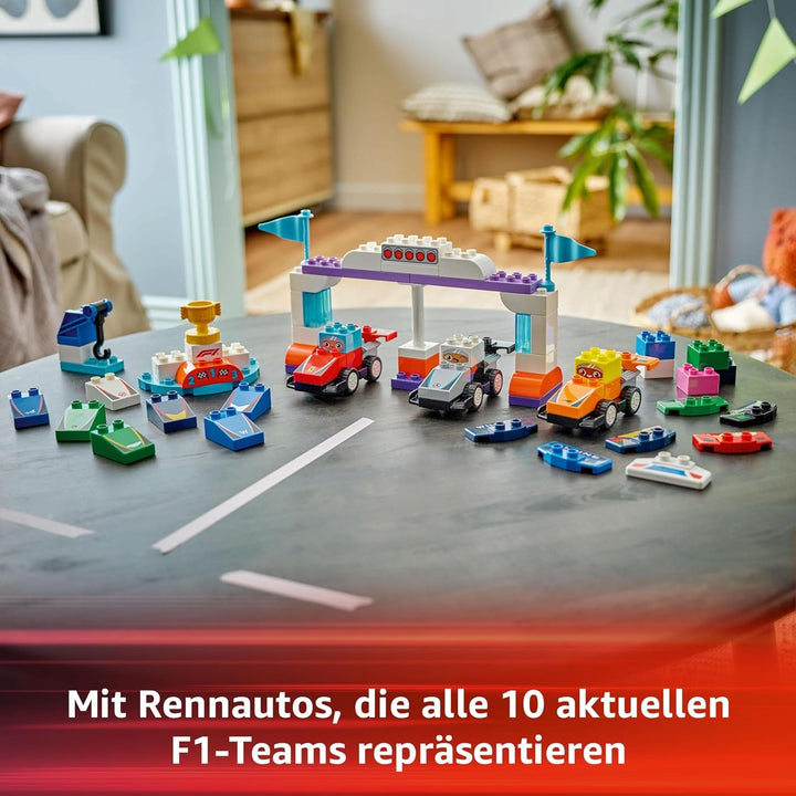 LEGO DUPLO Town F1 Team Race Cars With Racers, jucărie de construit pentru întreaga familie, experiență de joacă imaginativă, cadou de ziua de naștere pentru copii mici, băieți și fete de la 2 ani 10445
