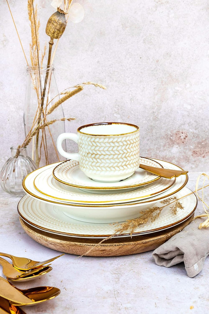 MÄSER 931941 Serie Prospero Premium Kaffeegeschirr Set Für 4 Personen in Gastronomie-Qualität, 12-Teiliges Modernes Kaffeeservice in Einzigartigem Vintage Stil, Weiß, Durable Porzellan