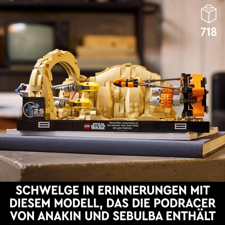 LEGO Star Wars Pod Race in Mos Espa - Diorama, Set pentru adulți, Kit model Amenințarea întunecată, include Podracerul lui Anakin Skywalker, piesă de colecție, cadouri pentru bărbați și femei 75380