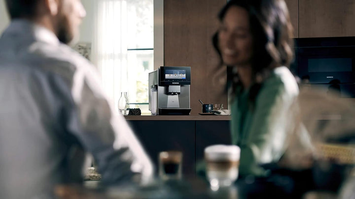 SIEMENS EQ900, Mașină de cafea complet automată cu râșniță, mod barista, râșniță, sistem beanident, ecran Iselect de 6,8", aplicație Home Connect, oțel inoxidabil, TQ905R03