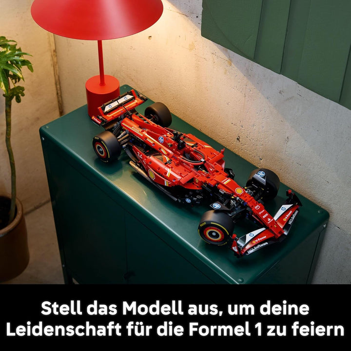 LEGO Technic Ferrari SF-24 F1 Race Car - Mașină model pentru adulți - Set Formula 1 de colecție - Motor V6, cutie de viteze, direcție și DRS la scara 1:8 - Cadou pentru fanii sporturilor cu motor și ai mașinilor de curse 42207