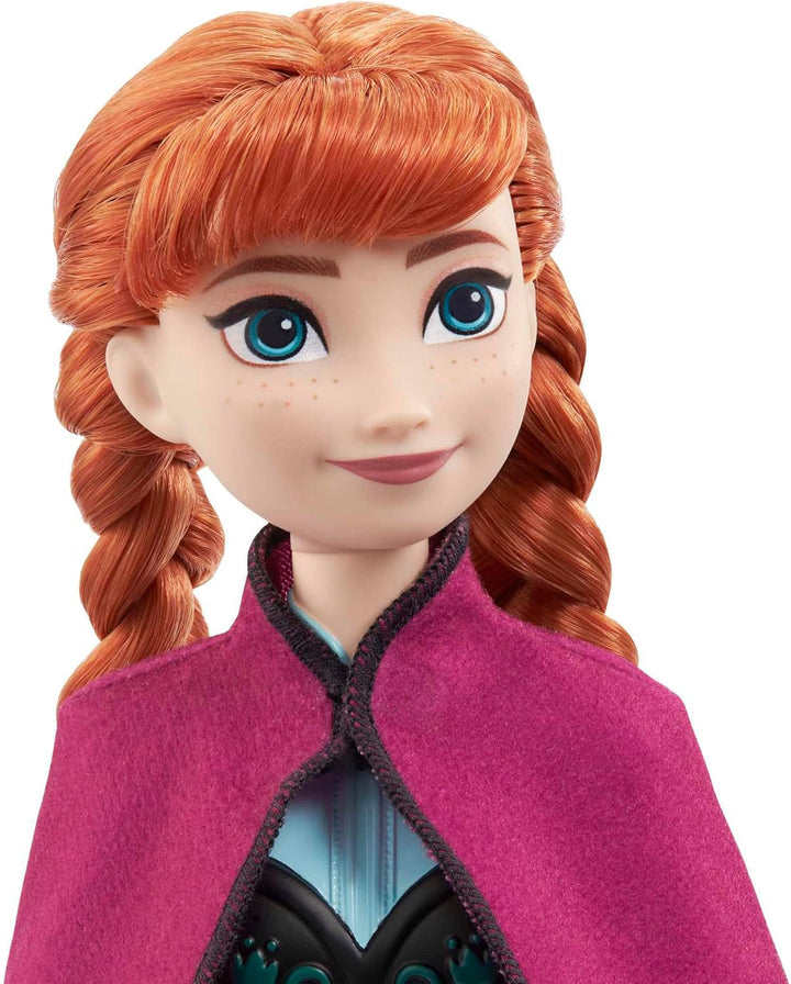 Mattel Disney Princess Anna doll, The Ice Queen doll, Păr pieptănat, Mobil, În costum de călătorie, Capa detașabilă, Cadouri Disney, Jucărie de la 3 ani, HLW49