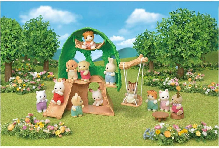 Sylvanian Families 5318 Baby Adventure Tree House - Casa de păpuși Playset