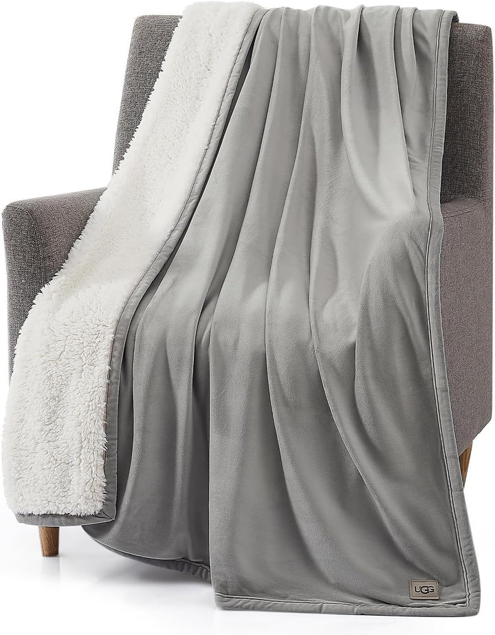 UGG 01465 Bliss Sherpa Pătură de aruncare complet reversibilă pentru canapea sau pat, lavabilă la mașină, ușor de întreținut, pluș moale, pături de lux supradimensionate, 178 X 127 cm, sigilare